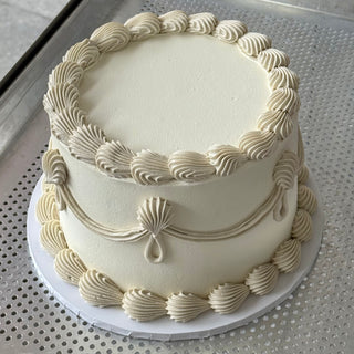 Regal Vintage Cake