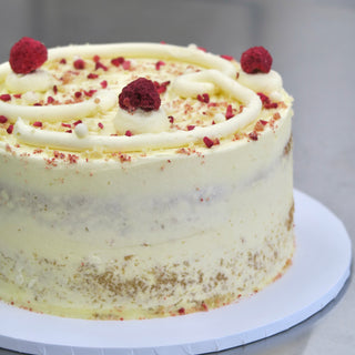 White chocolate raspberry cake zoomed
