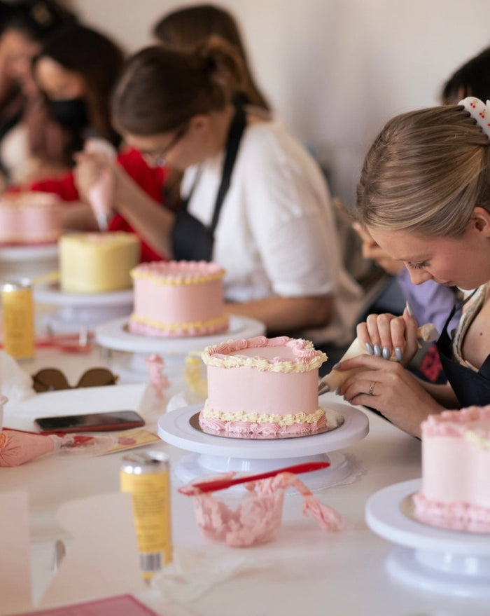Cake Decorating Workshop Tickets - Baby Buck Baking