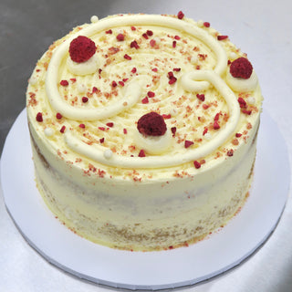 White chocolate raspberry cake